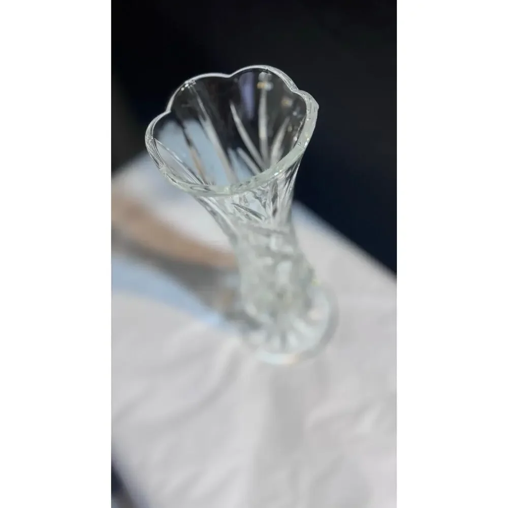 Cut Crystal Vase Clear Glass Flared Rim Starburst Base Vintage Style 8 Inch